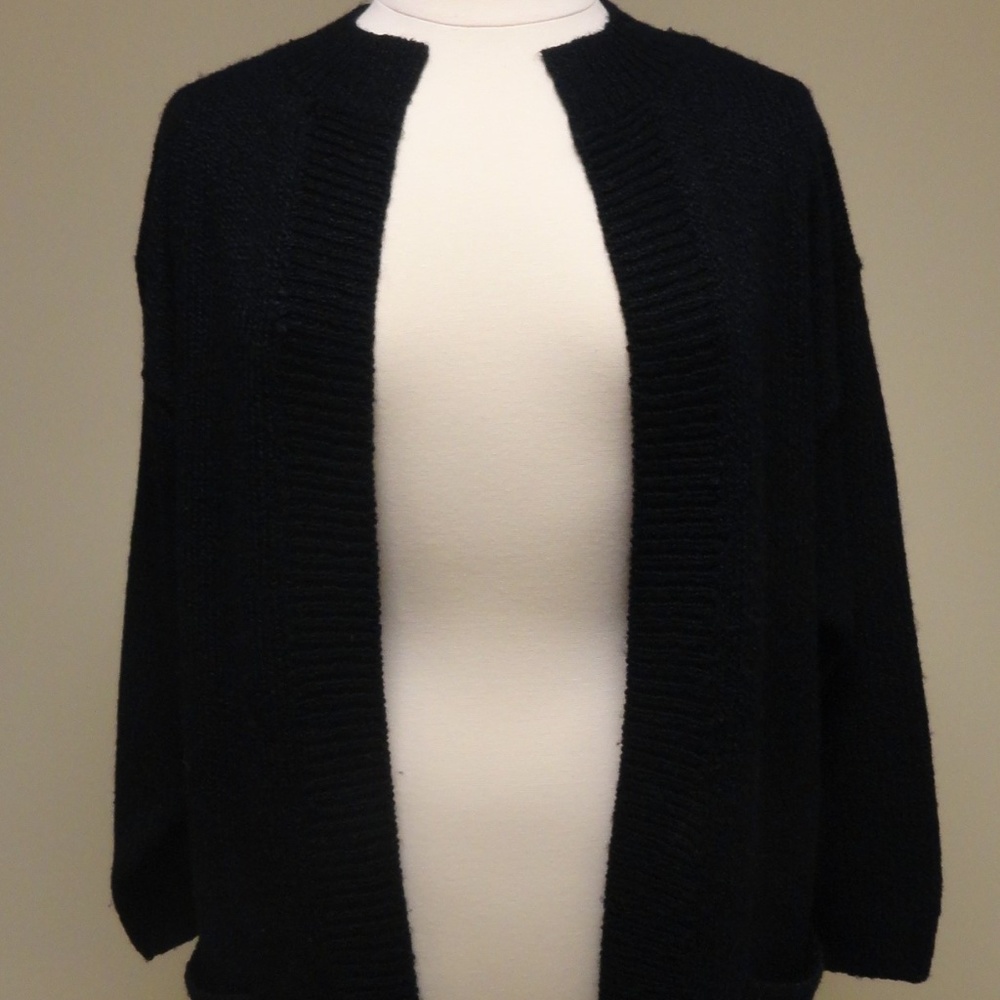 Long Black Knit Sweater Jacket with pockets  Lg